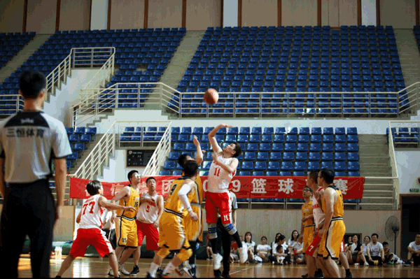 1566726693748067.gif 1.gif