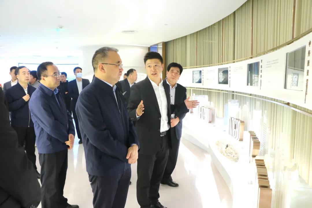 1605488394391754.jpg 1605488394391754.jpg