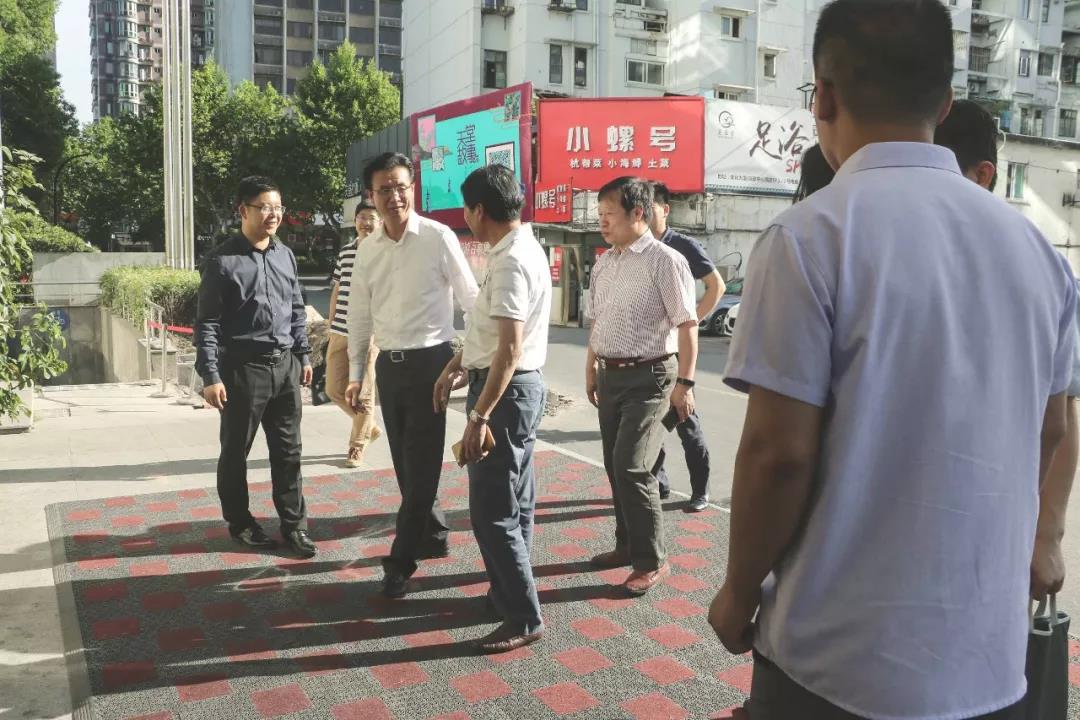 1559525738649489.jpg 1559525738649489.jpg