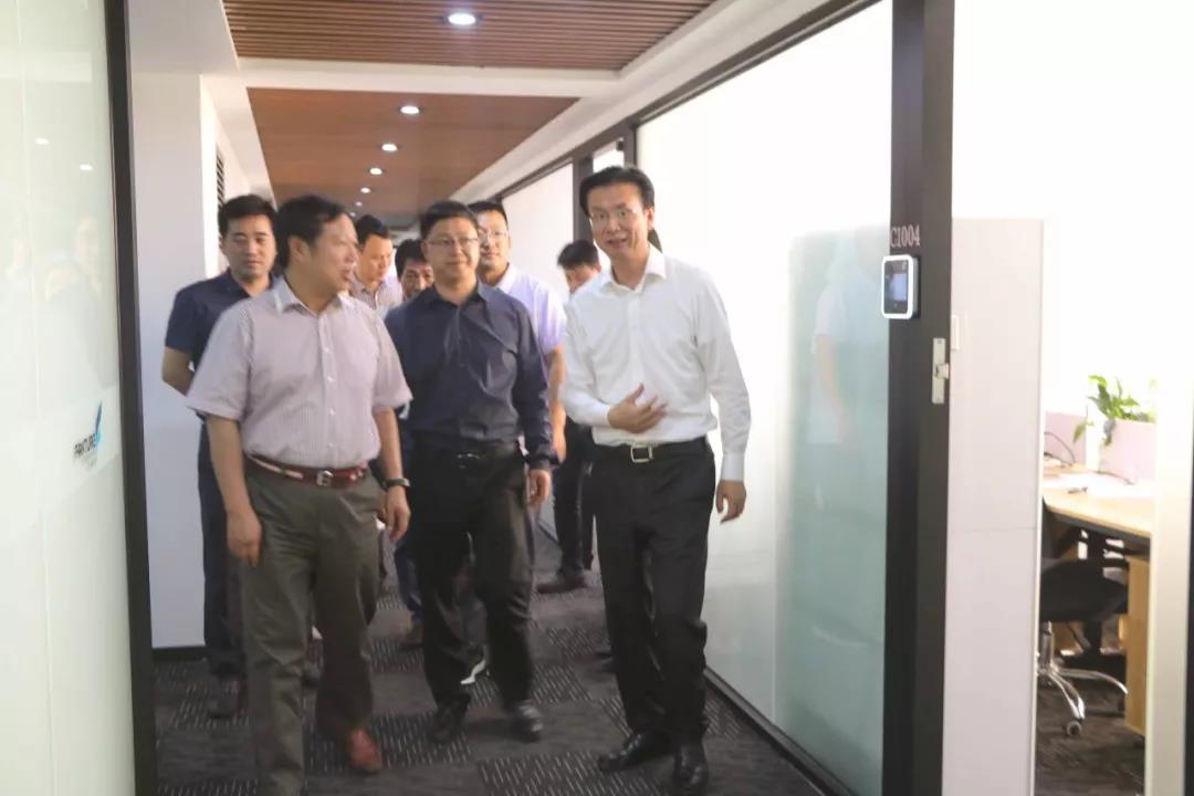 1559525928549258.jpg 1559525928549258.jpg